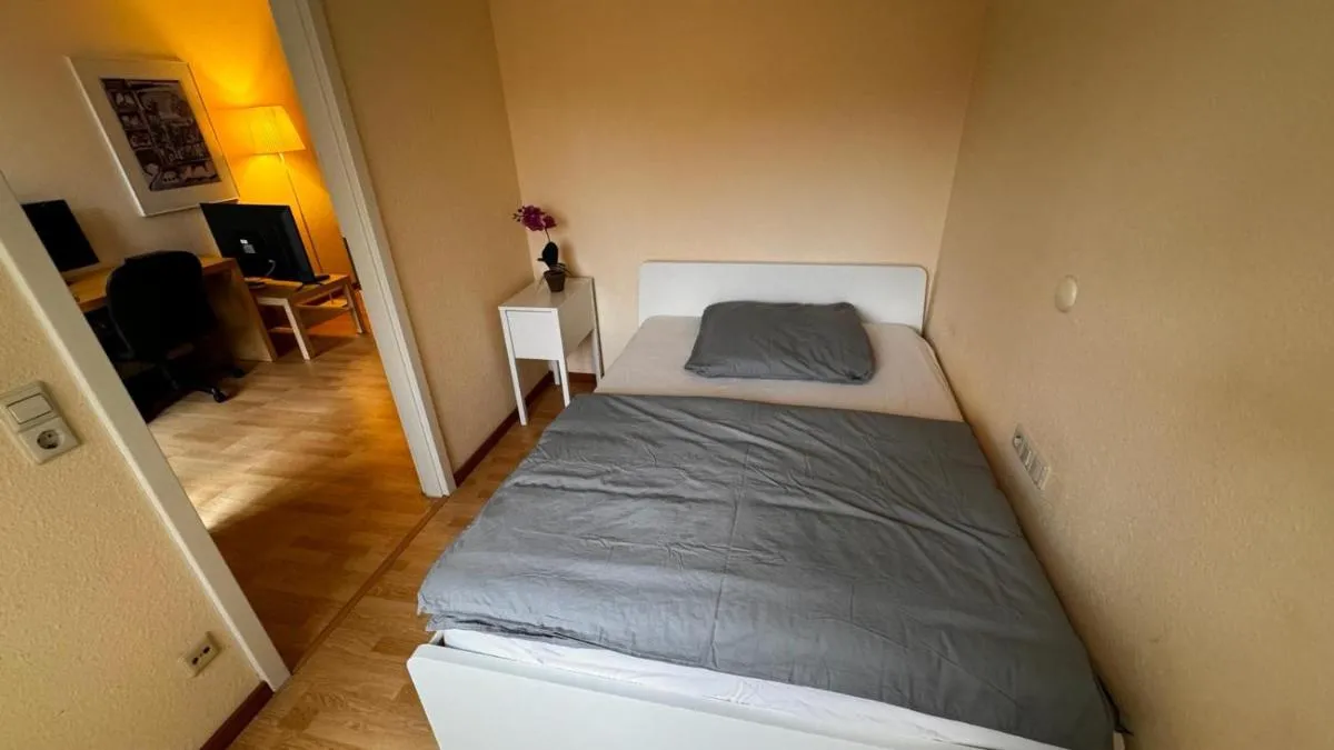 Image 2 of 2 Zimmer Wohnung am Milaneo Stadtmitte HBF Stuttgart