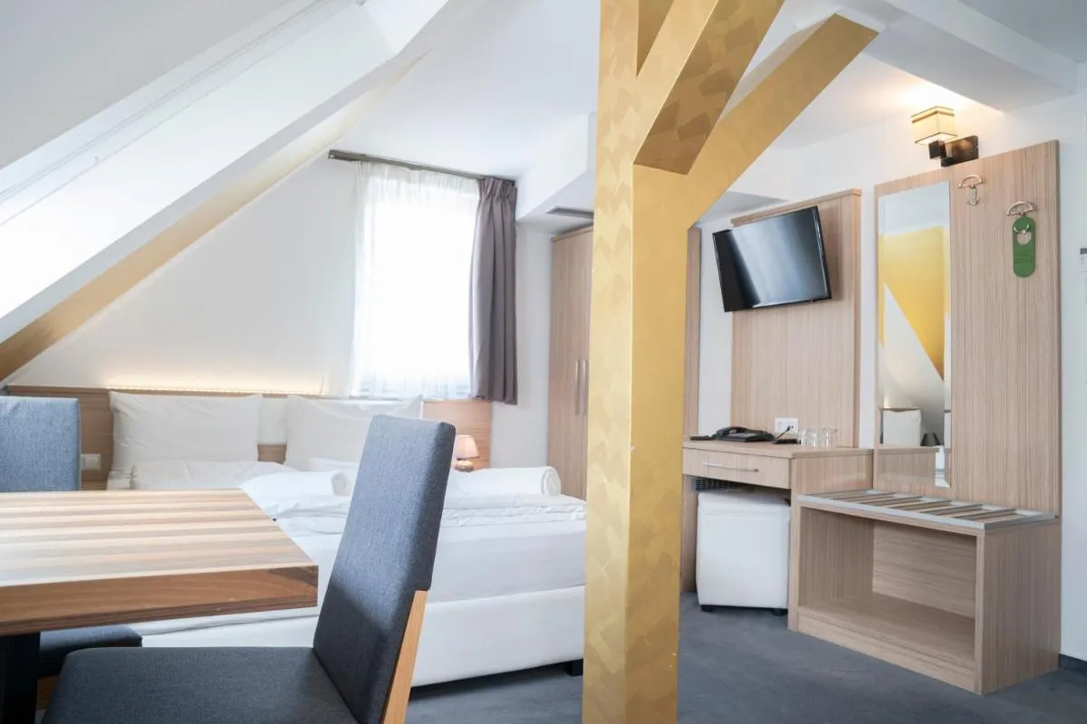 Image 4 of Alpha & Omega Hotel