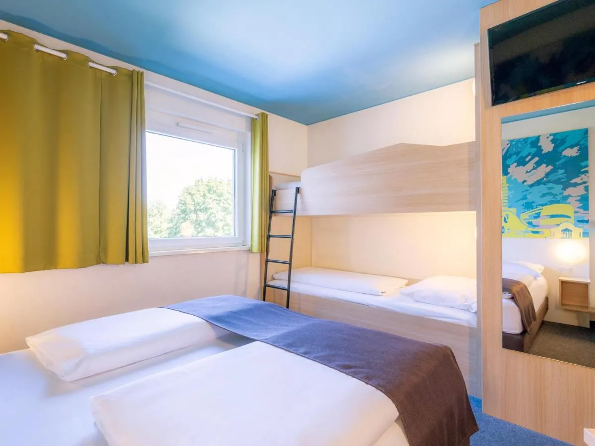 Image 1 of B&B Hotel Stuttgart-City
