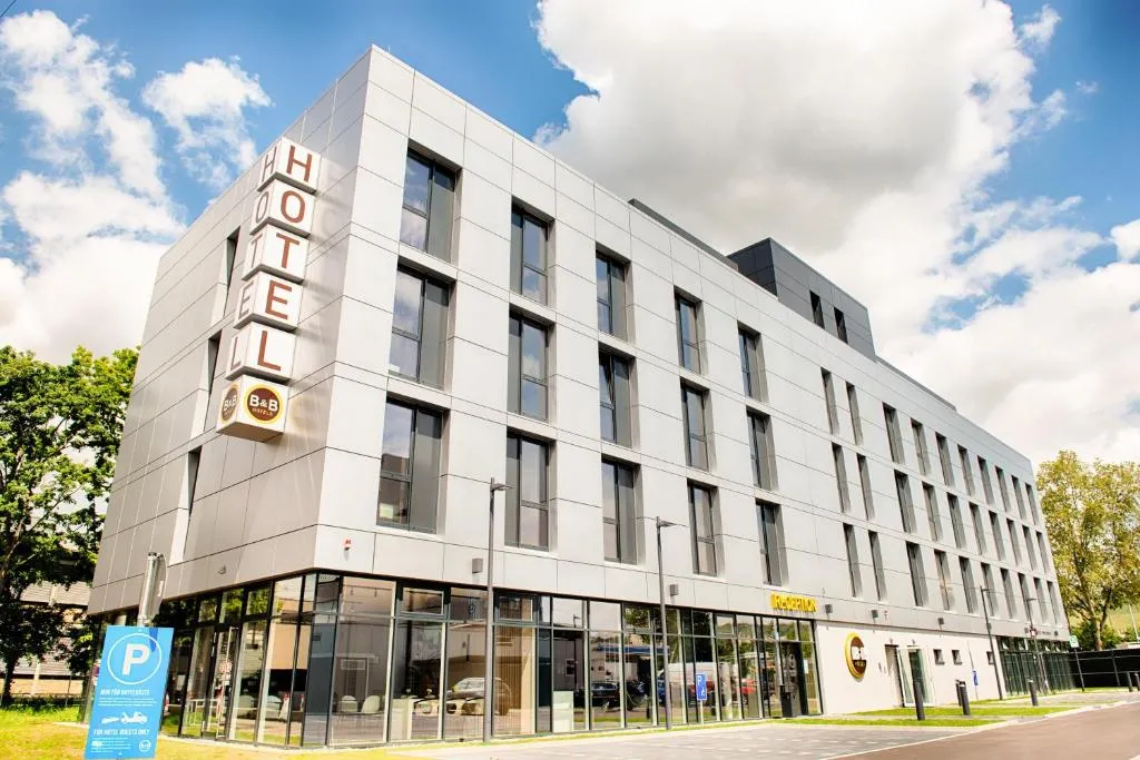 Image of B&B Hotel Stuttgart-Neckarhafen