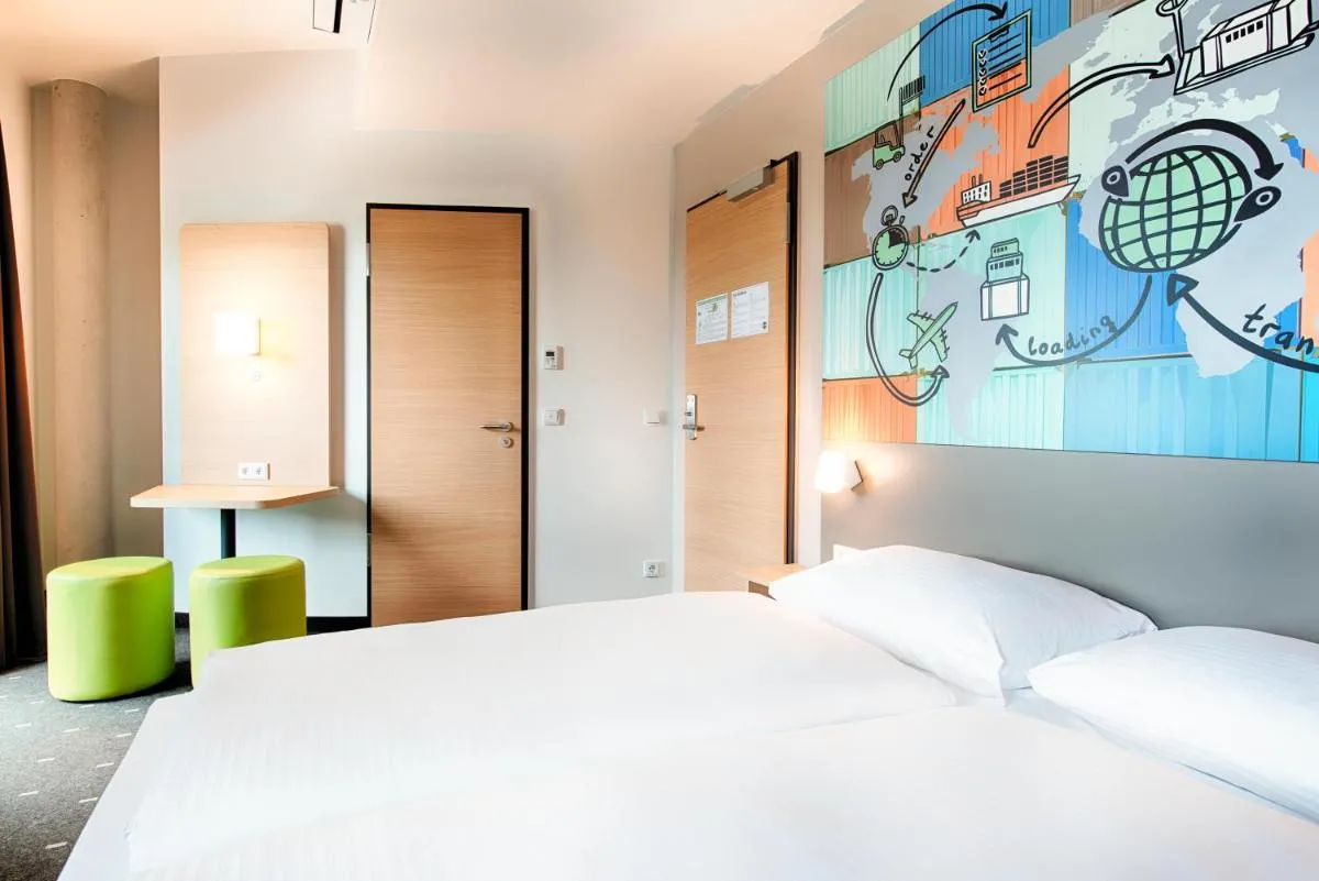 Image 1 of B&B Hotel Stuttgart-Neckarhafen