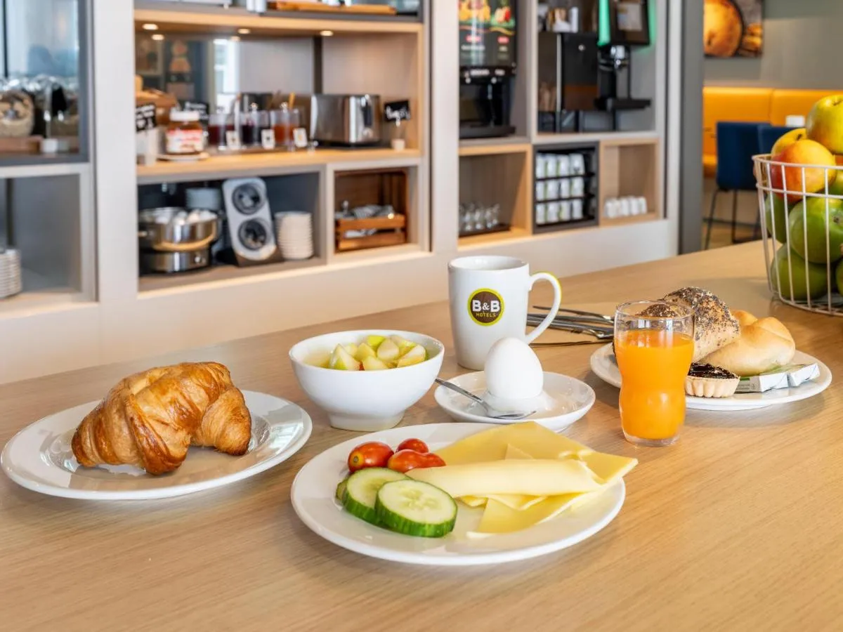 Image 1 of B&B Hotel Stuttgart-Zuffenhausen