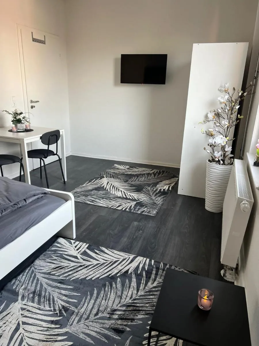 Image 5 of Genesis Apartments