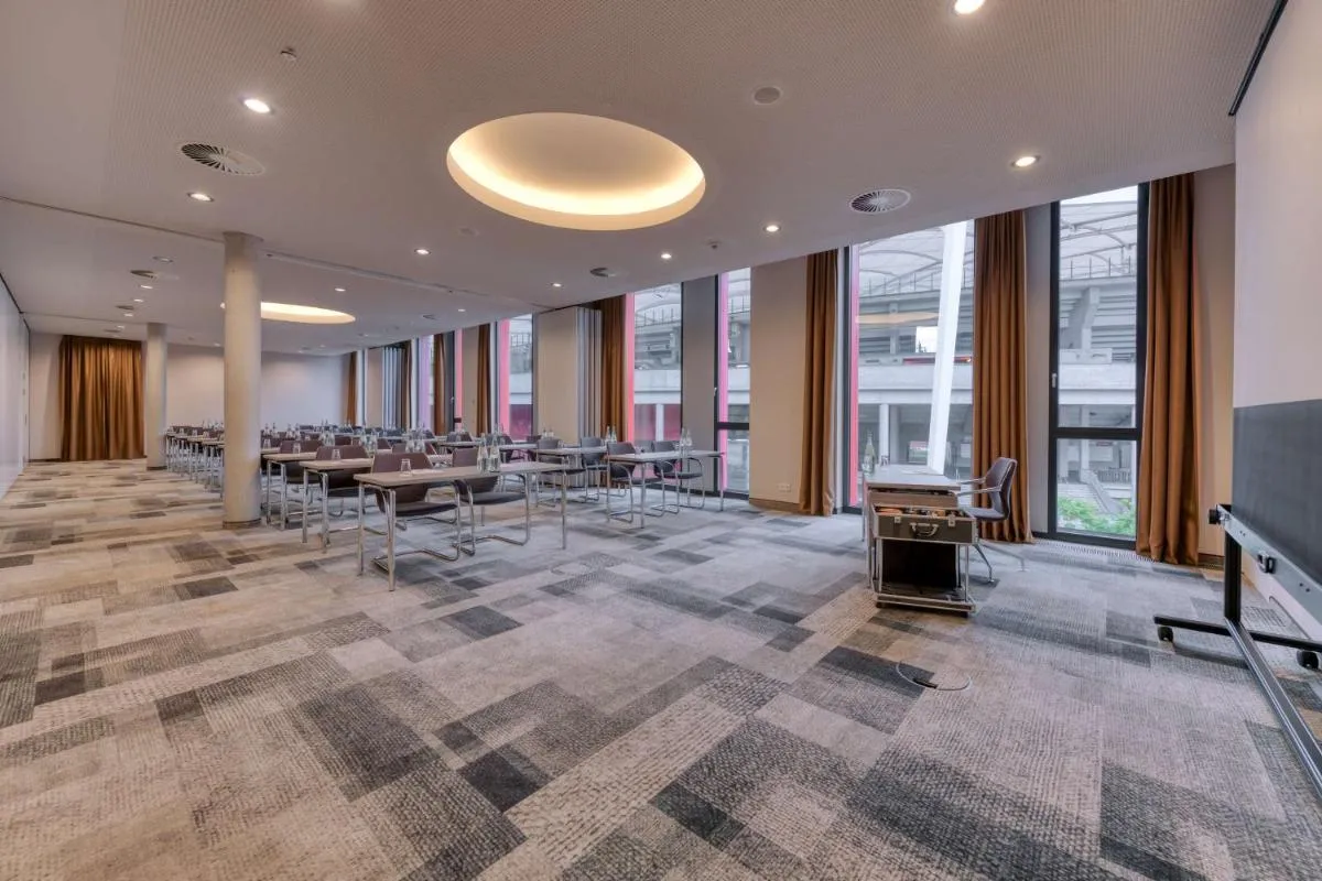 Image 6 of Hilton Garden Inn Stuttgart NeckarPark