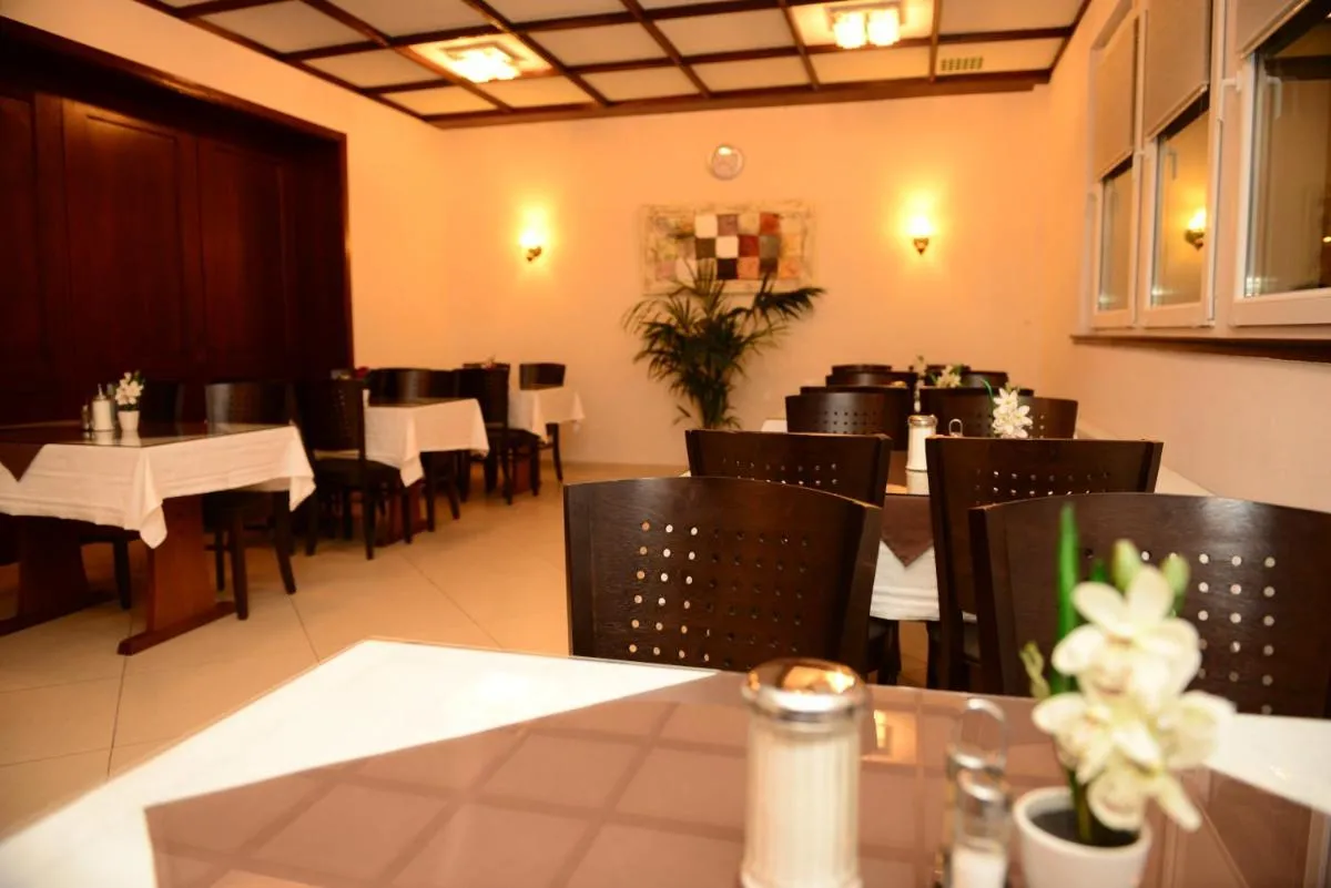 Image 6 of Hotel Linde Stuttgart