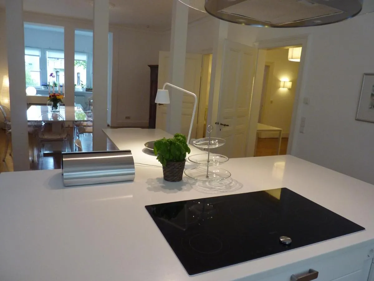 Image 2 of KernerApartement