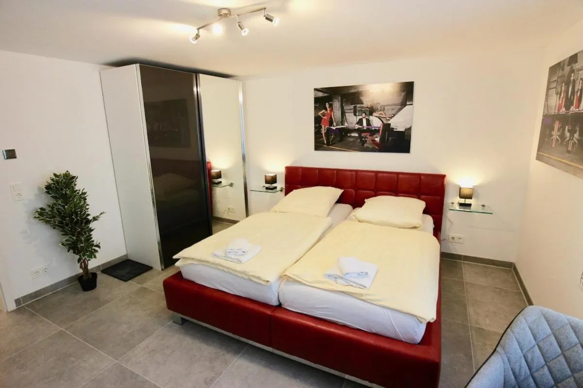 Image 1 of Komfort Oase mit Klimaanlage, Terrasse und Whirlpool
