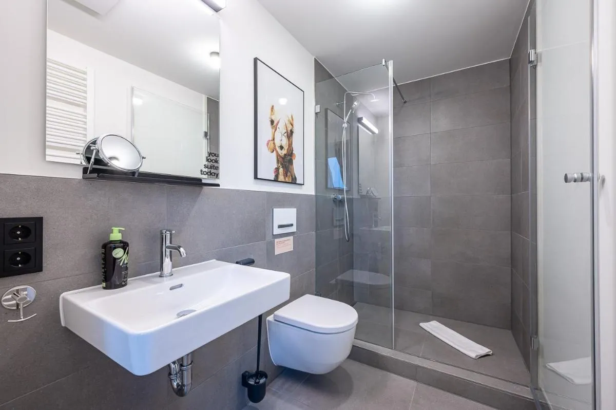 Image 3 of Limehome Stuttgart Elsenhansstr