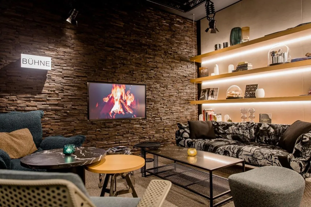 Image 4 of Motel One Stuttgart-Mitte