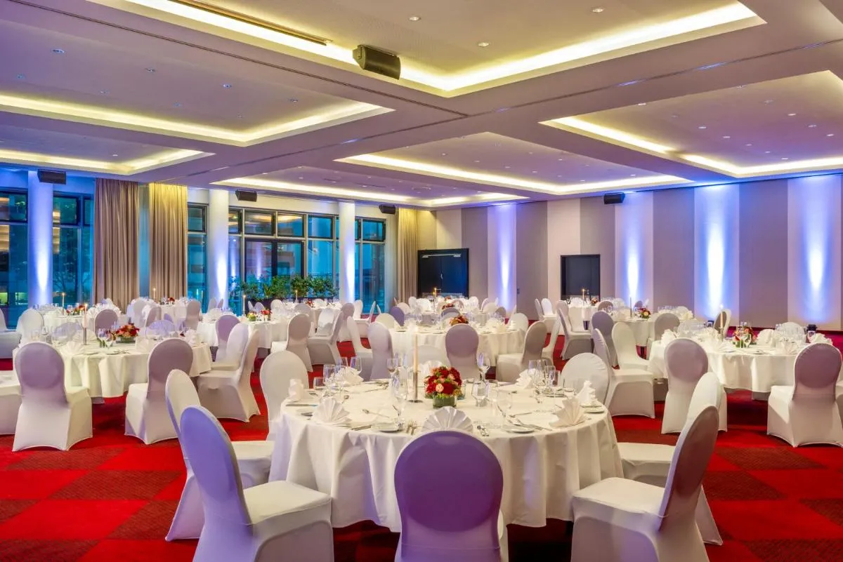 Image 6 of Mövenpick Hotel Stuttgart Airport