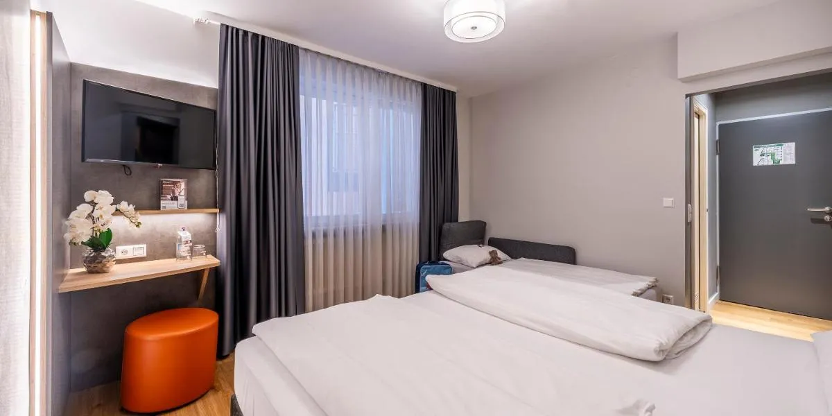 Image 4 of PLAZA INN Rieker Stuttgart Hauptbahnhof