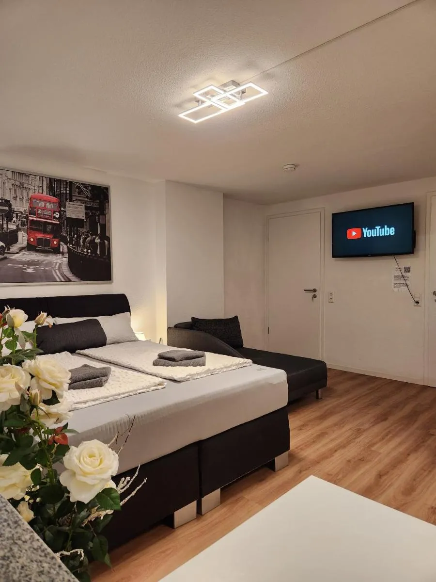 Image 1 of Stuttgart City Apartment B