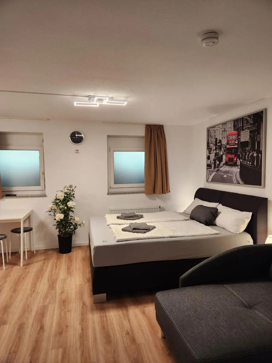 Image 2 of Stuttgart City Apartment B