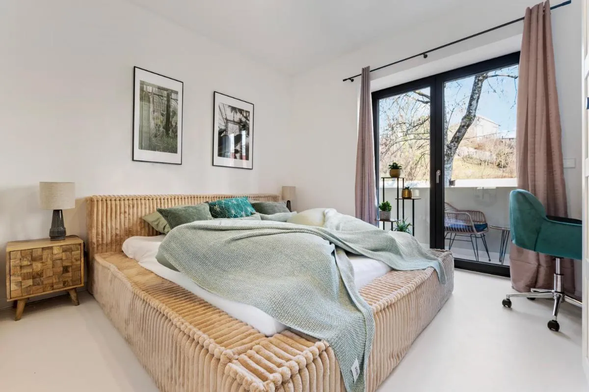 Image 1 of Stuttgart Lux Living – Stilvolles Wohnen Im Zentrum