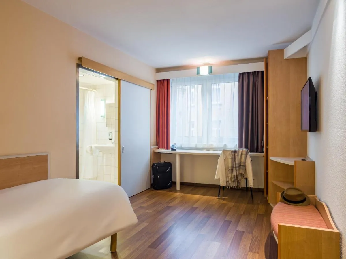 Image 4 of ibis Stuttgart Centrum