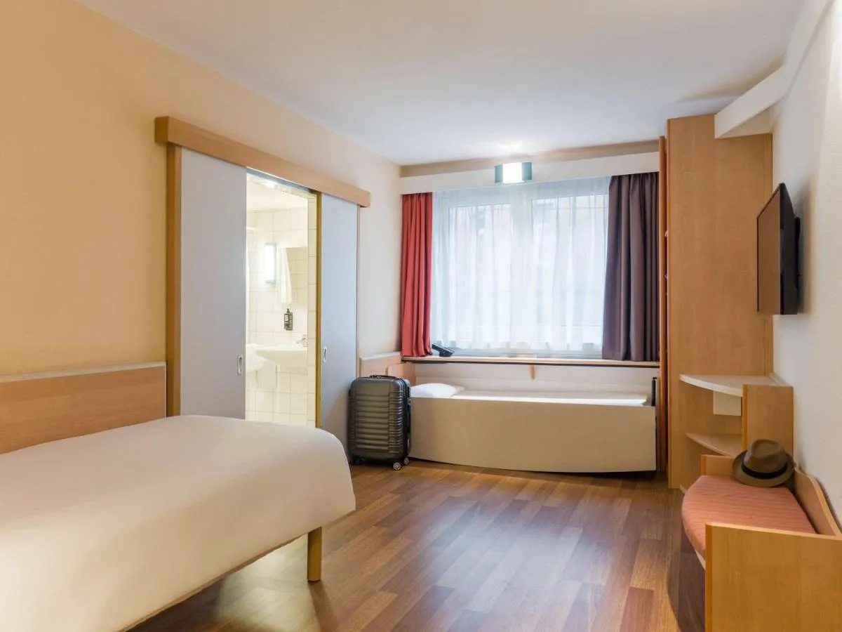 Image 6 of ibis Stuttgart Centrum
